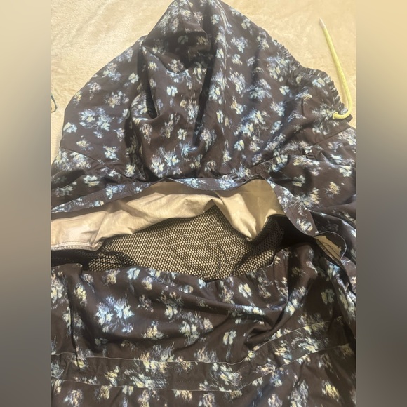 Free People Movement Adjustable Break My Heart Cropped Jacket Small - Picture 6 of 7